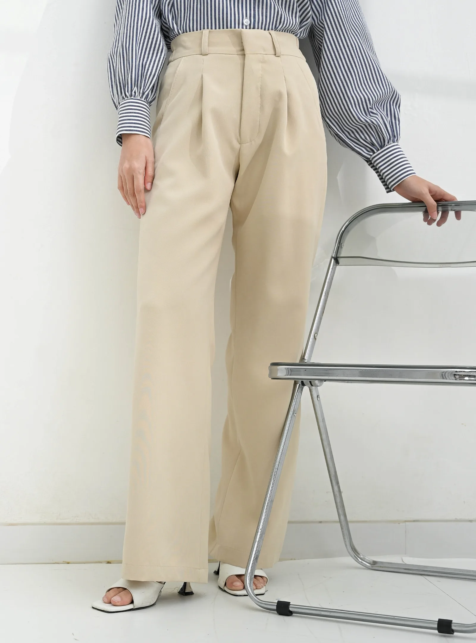 Cosmic Cream Sally Prime Pant, photo 2 of 6