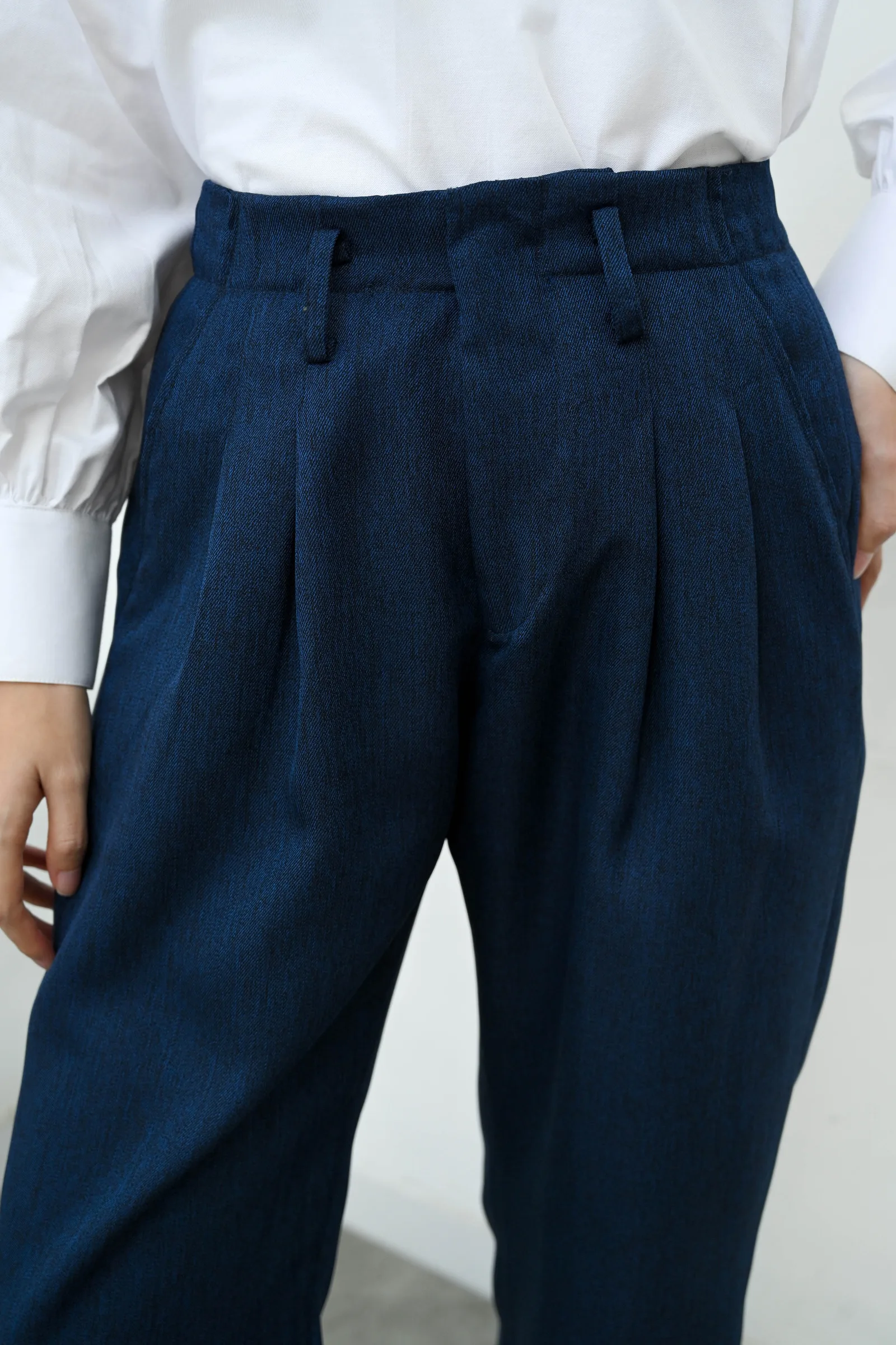 Navy Naomi Solid Pant, photo 5 of 6