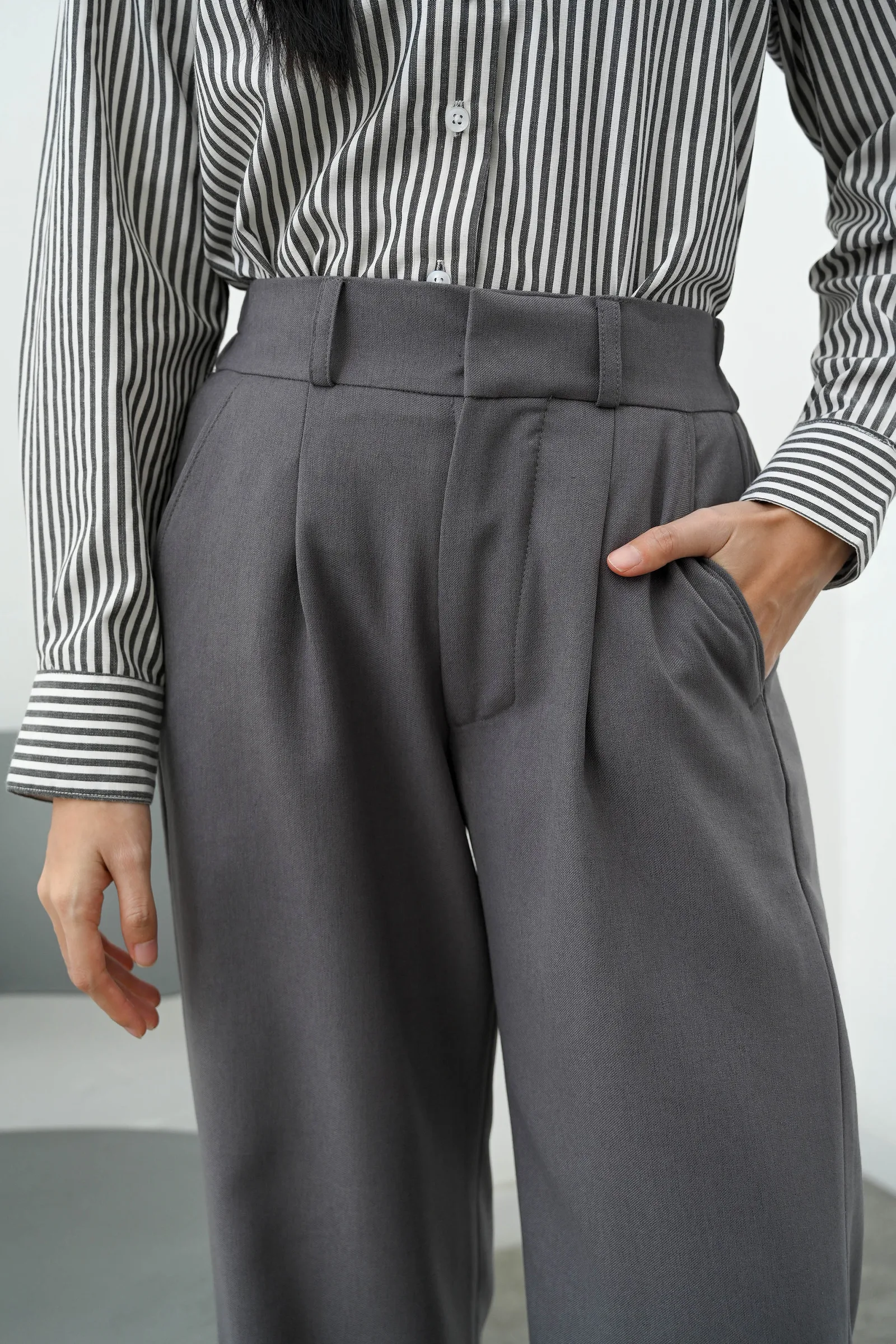 Grey Sally Women Classic Pant, photo 4 of 6
