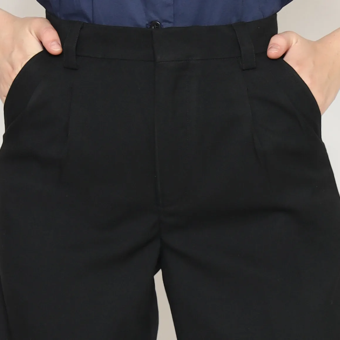 Black Short Pant, photo 3 of 5