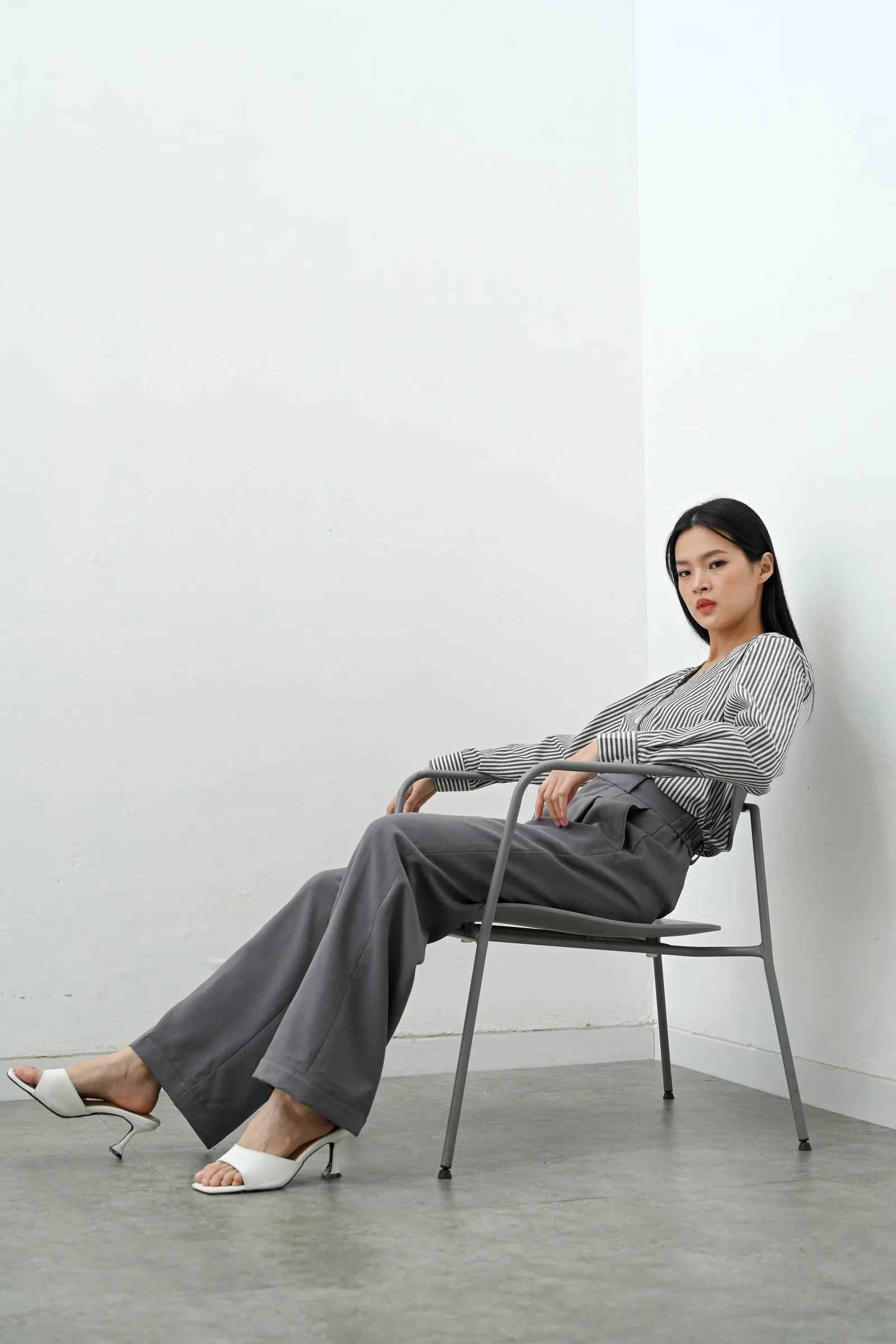 Grey Sally Women Classic Pant, photo 3 of 6
