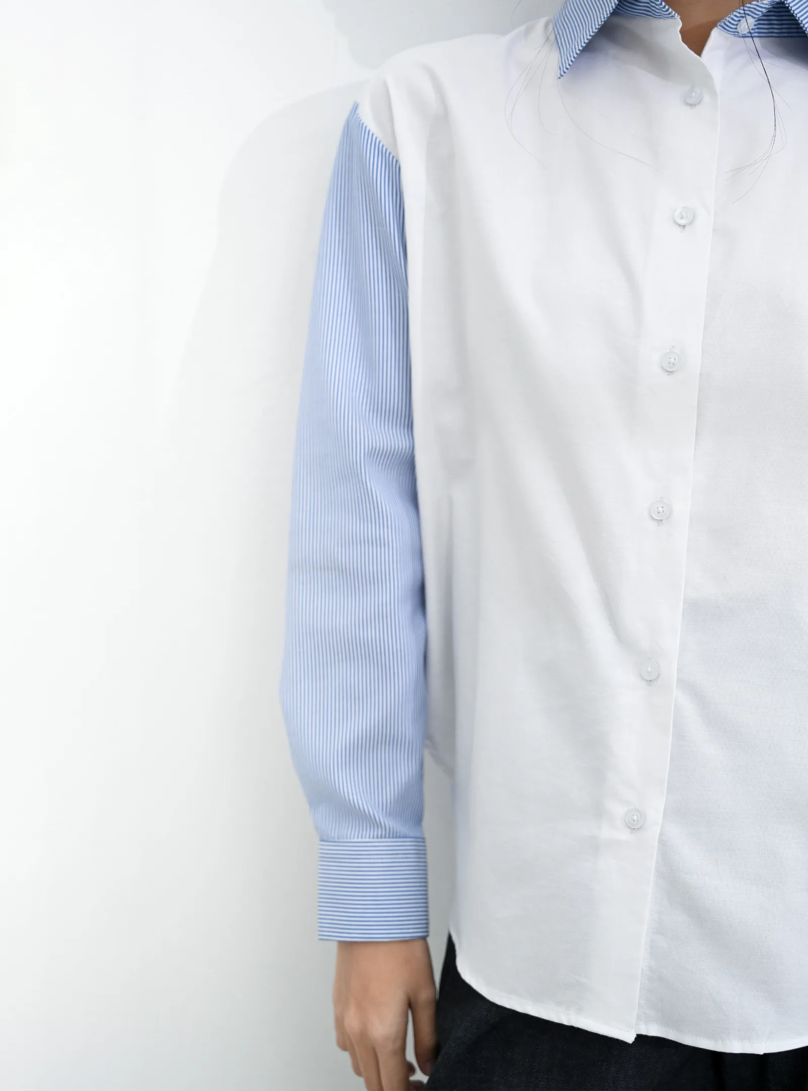 White Mela Two Tone Blue Stripe Oxford Shirt, photo 5 of 6