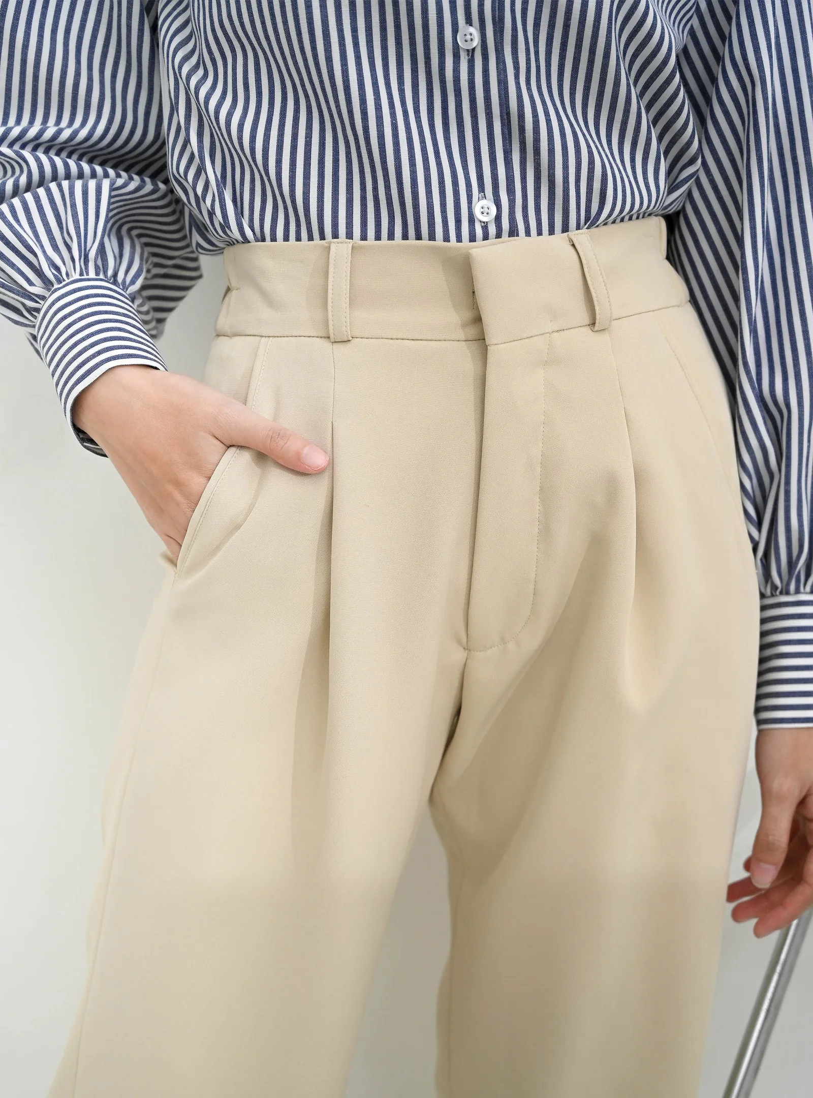 Cosmic Cream Sally Prime Pant, photo 5 of 6