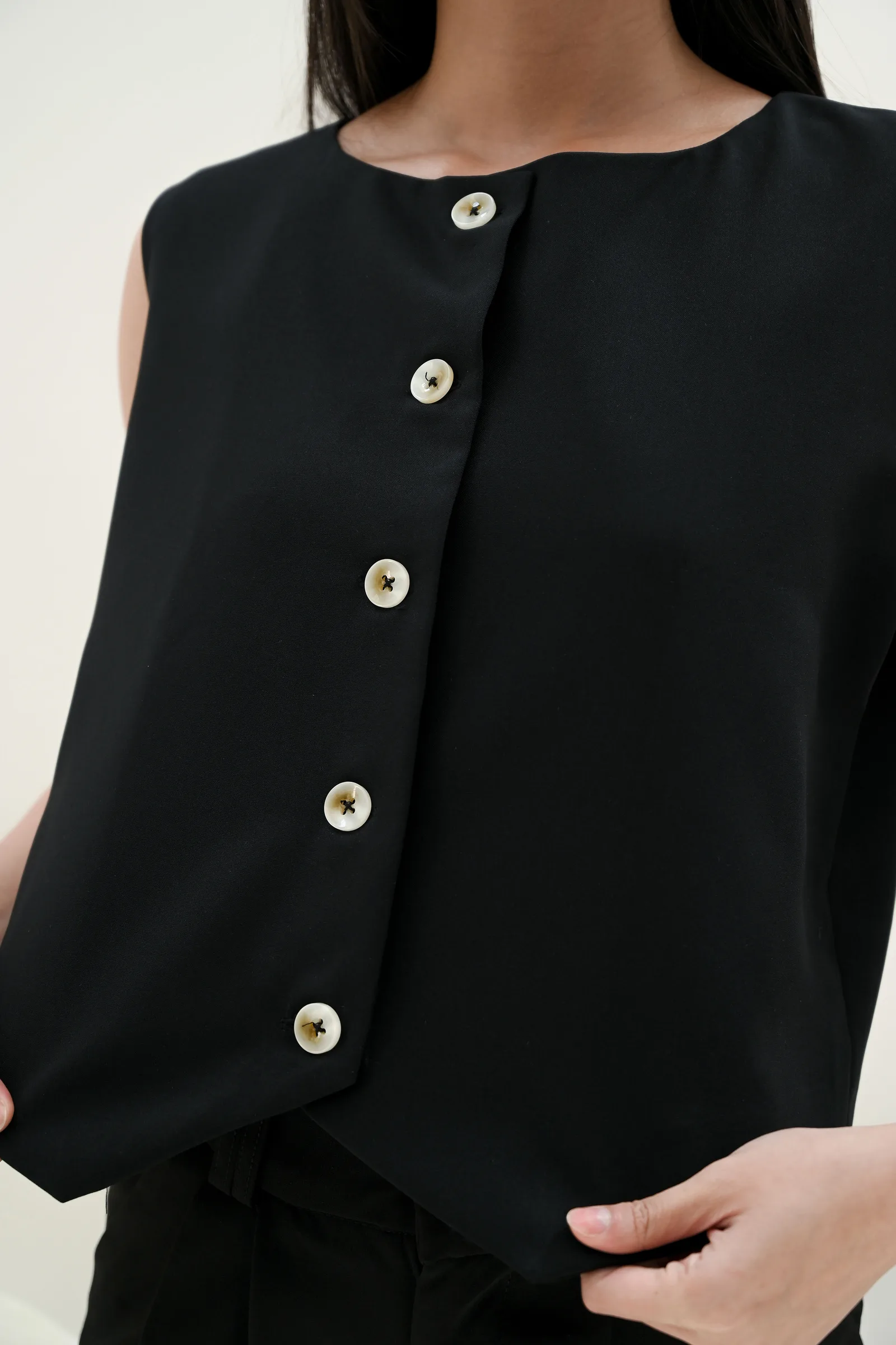 Black Elia Vest, photo 5 of 5
