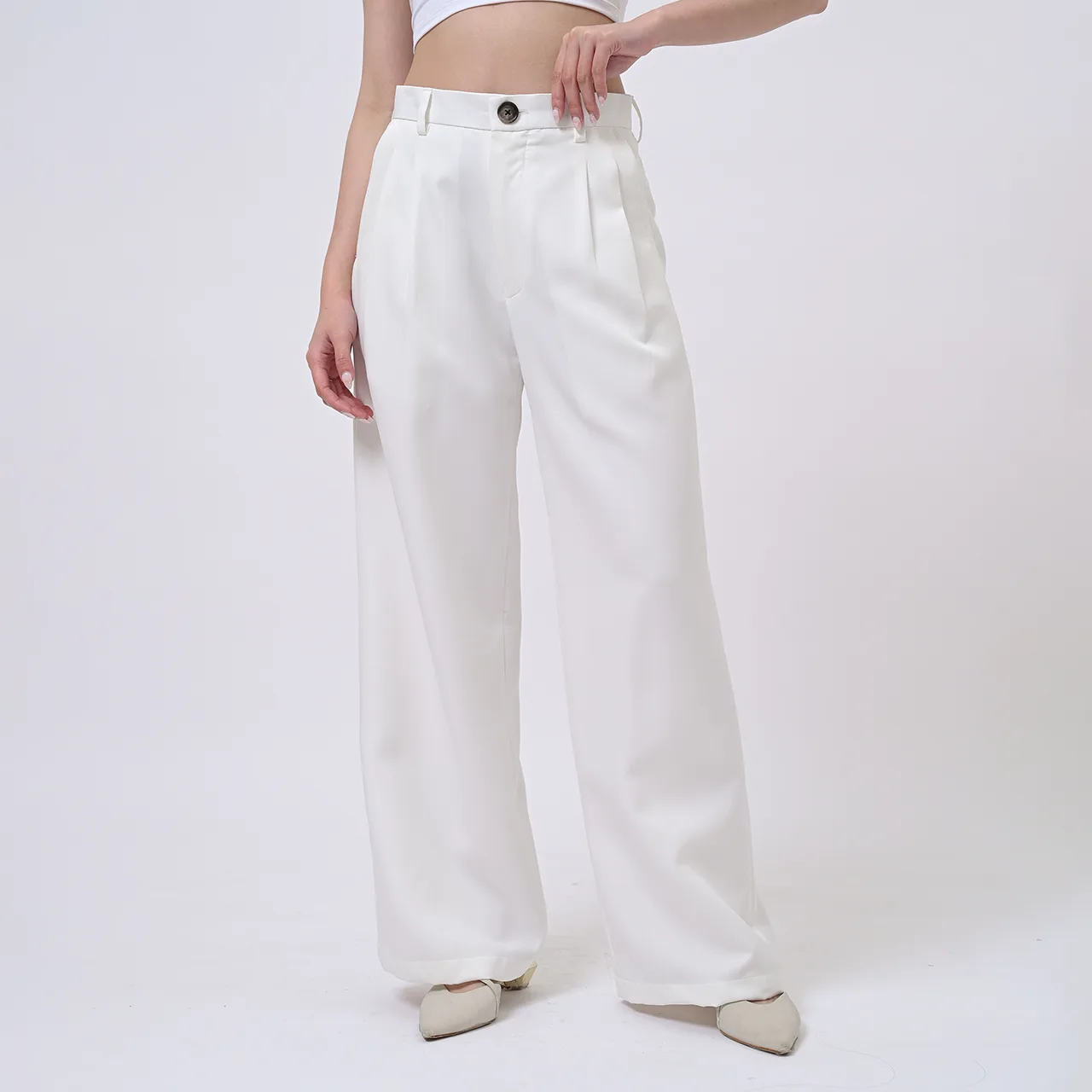 White Loose Highwaist City Pant, photo 3 of 6